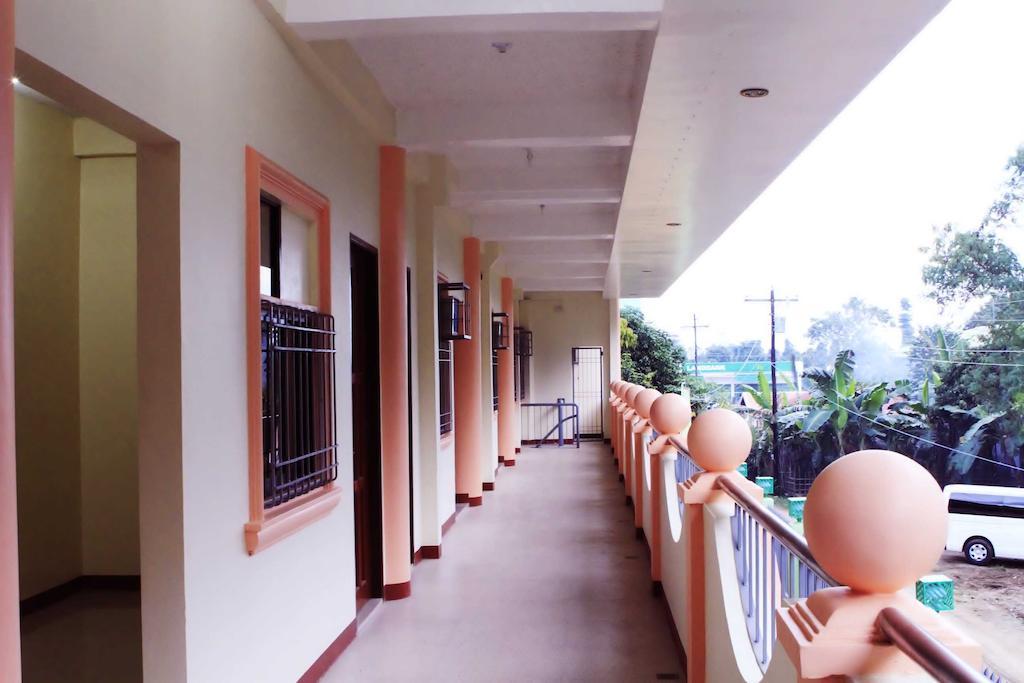 Amerson Pension Place Puerto Princesa Exterior foto