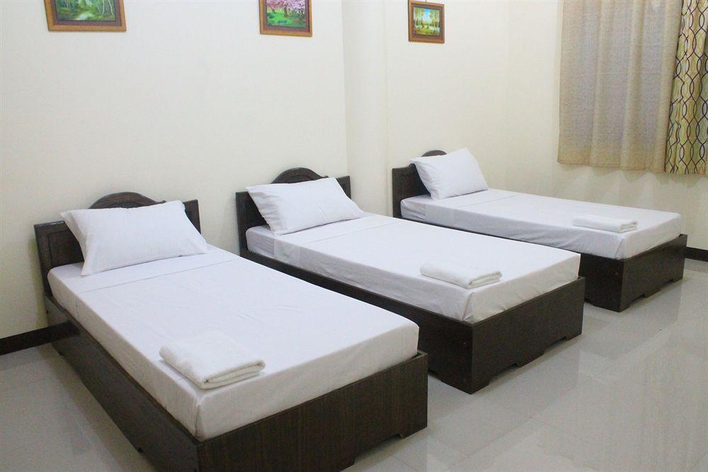 Amerson Pension Place Puerto Princesa Exterior foto