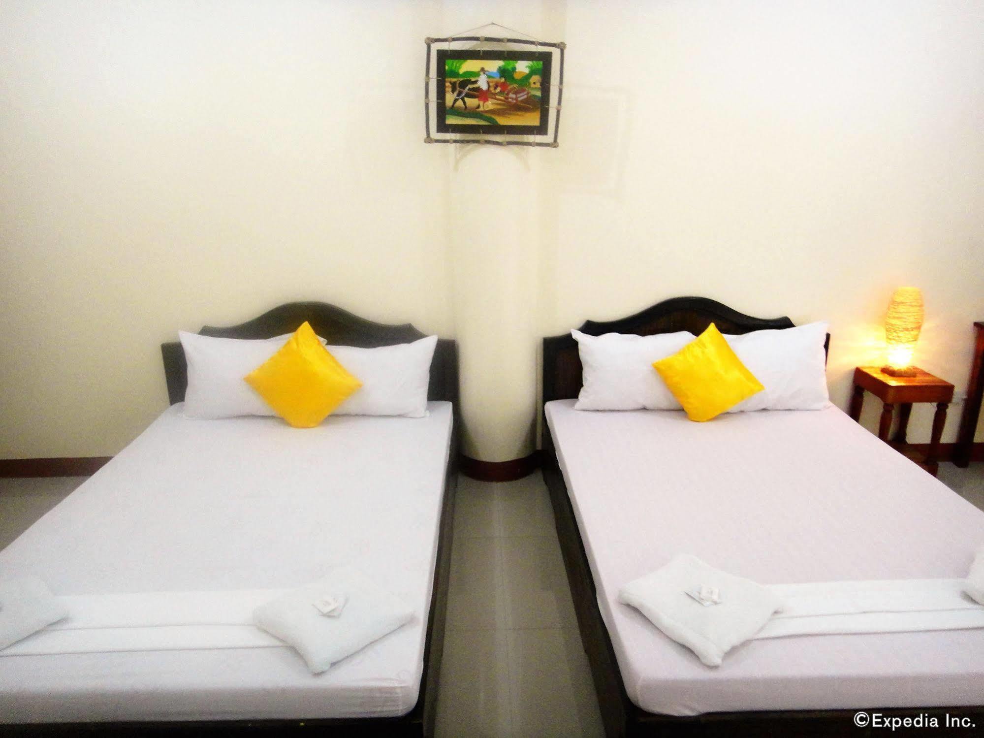 Amerson Pension Place Puerto Princesa Exterior foto