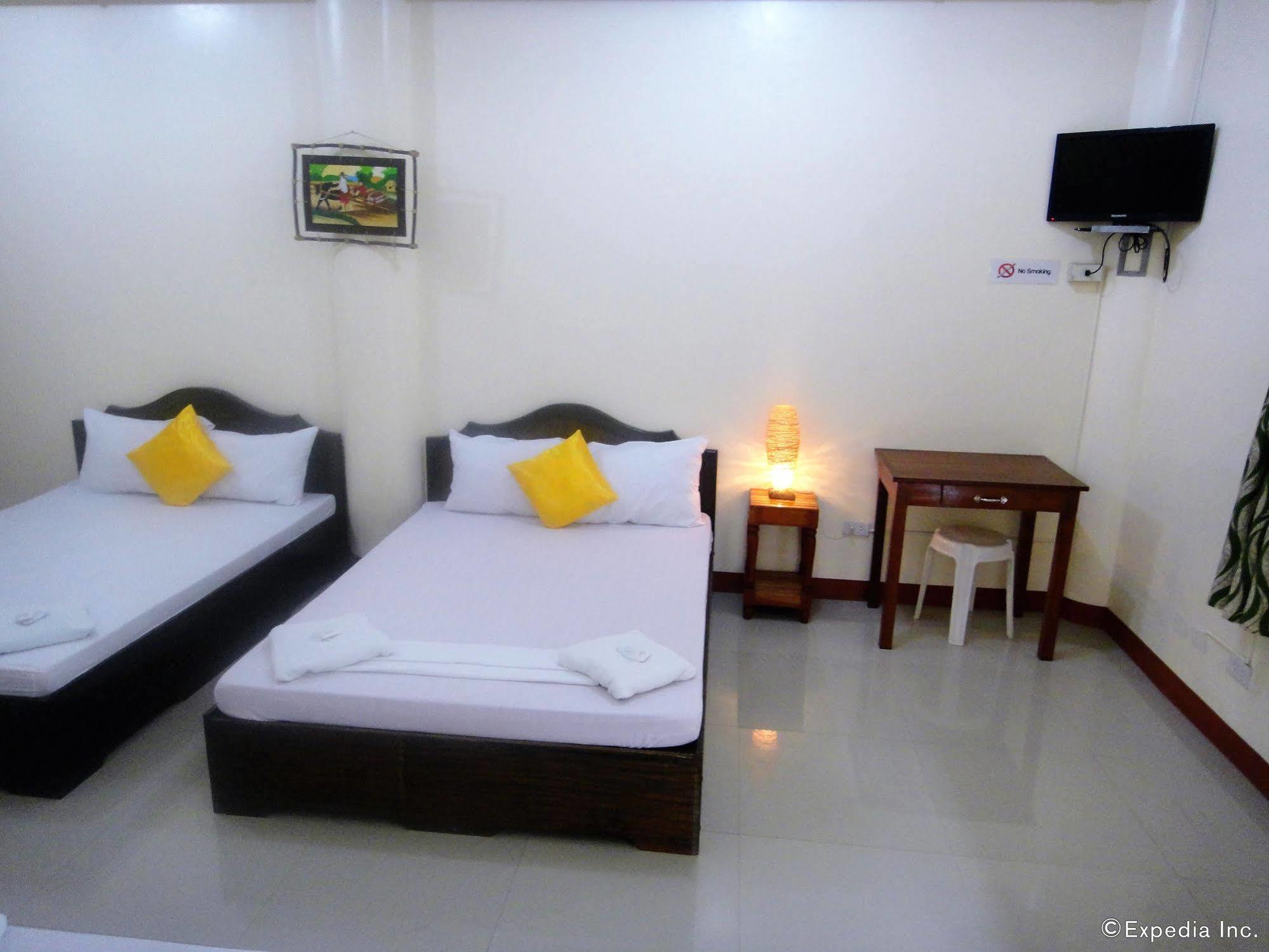 Amerson Pension Place Puerto Princesa Exterior foto