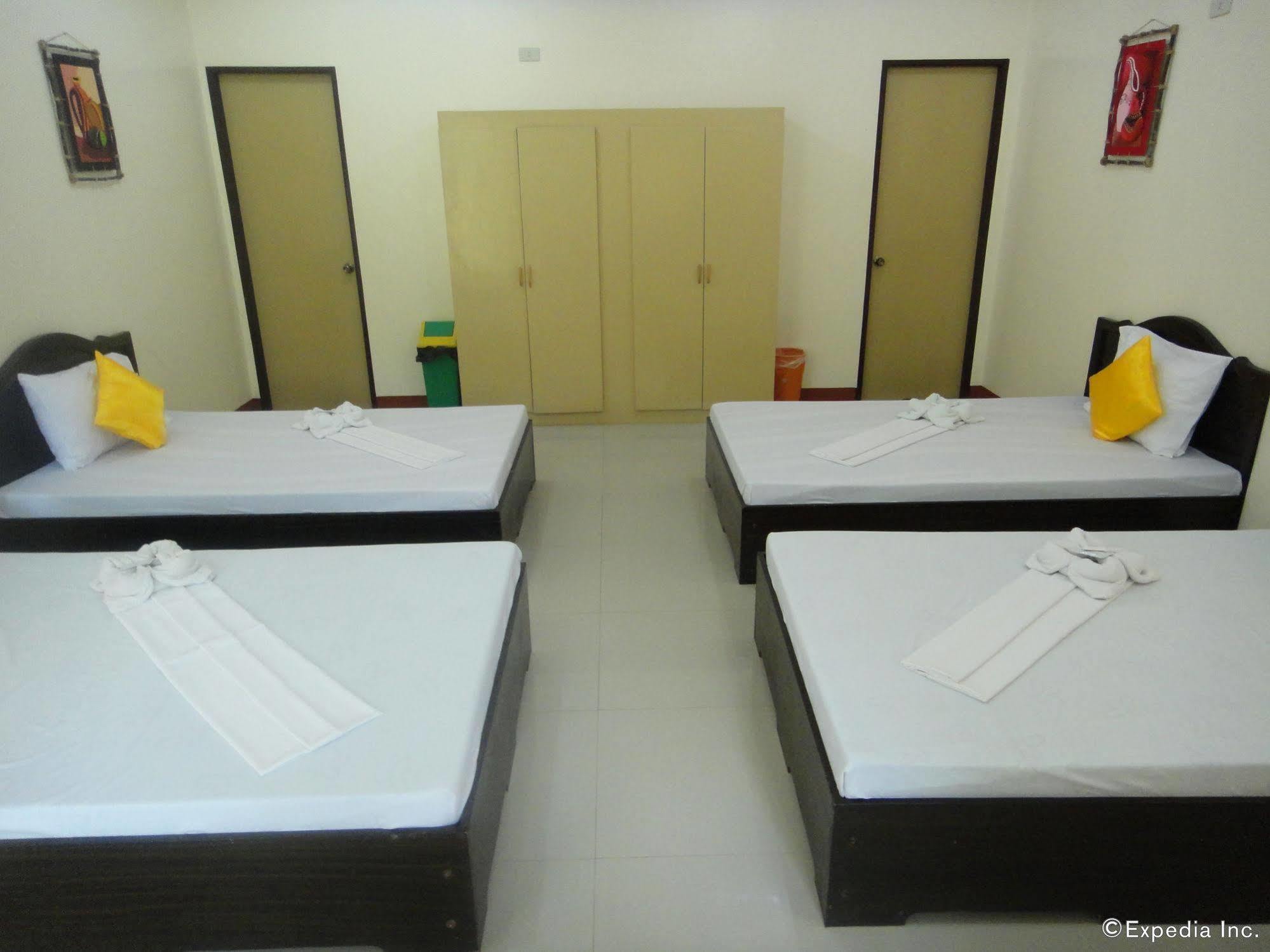Amerson Pension Place Puerto Princesa Exterior foto